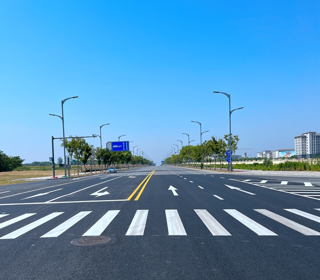 1762493498206768.jpg 道路划线施工电话18951744567 (58).jpg